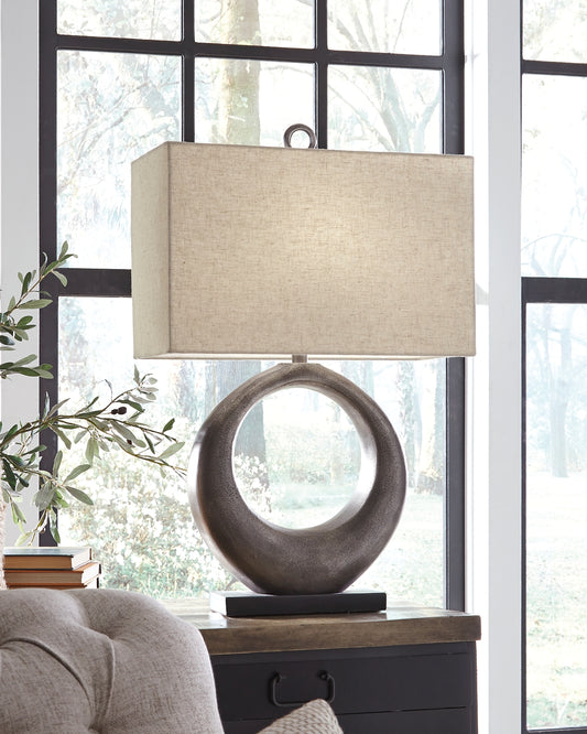 Ashley Express - Saria Metal Table Lamp (1/CN) Wilson Furniture (OH)  in Bridgeport, Ohio. Serving Bridgeport, Yorkville, Bellaire, & Avondale