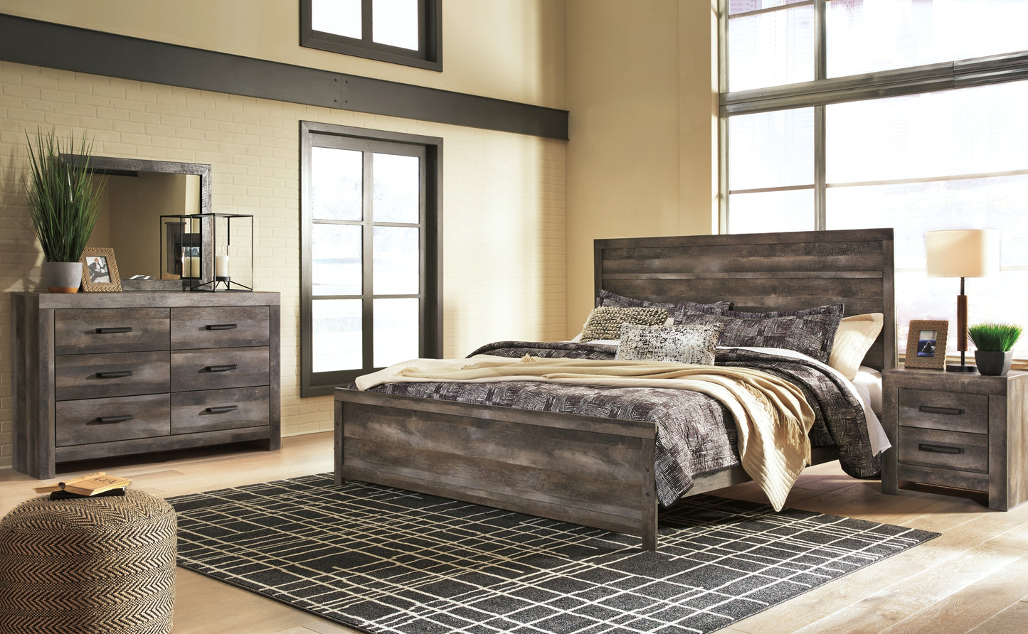 Wynnlow King Panel Bed with Mirrored Dresser Wilson Furniture (OH)  in Bridgeport, Ohio. Serving Moundsville, Richmond, Smithfield, Cadiz, & St. Clairesville