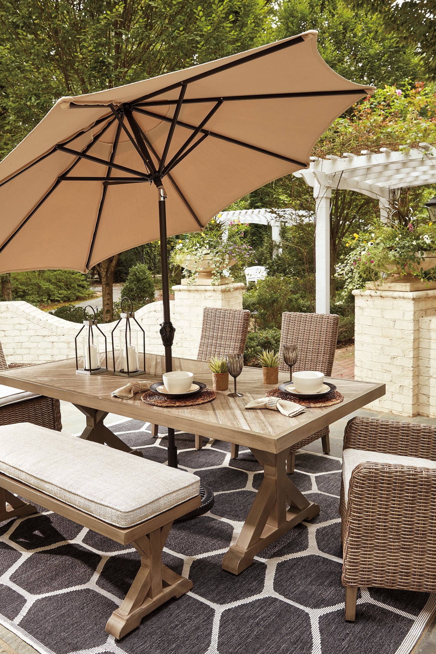 Beachcroft Outdoor Dining Table and 4 Chairs and Bench Wilson Furniture (OH)  in Bridgeport, Ohio. Serving Bridgeport, Yorkville, Bellaire, & Avondale