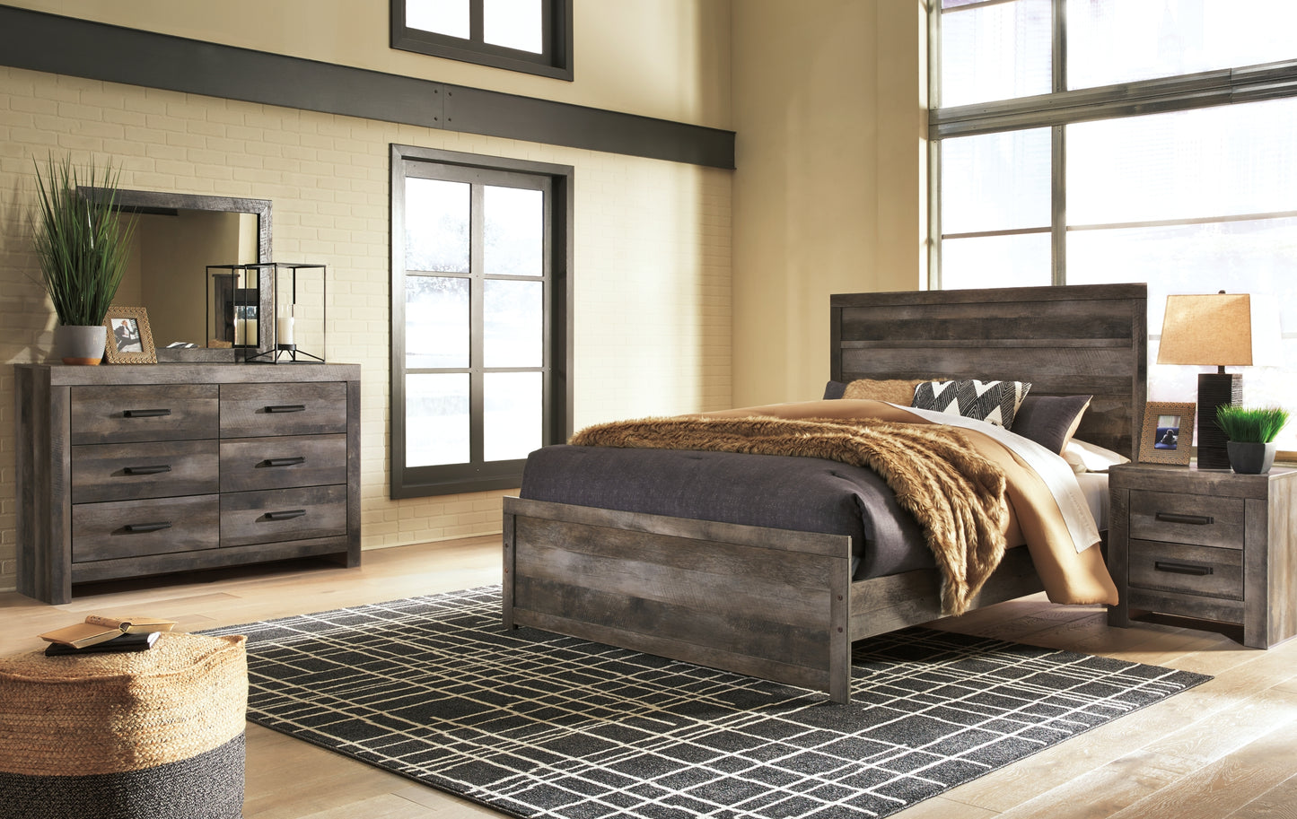 Wynnlow Queen Panel Bed with Mirrored Dresser and 2 Nightstands Wilson Furniture (OH)  in Bridgeport, Ohio. Serving Moundsville, Richmond, Smithfield, Cadiz, & St. Clairesville